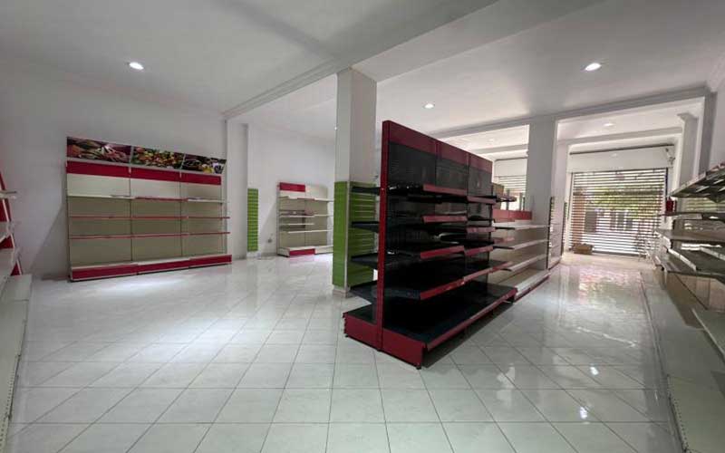 Local commercial à vendre à Agadir